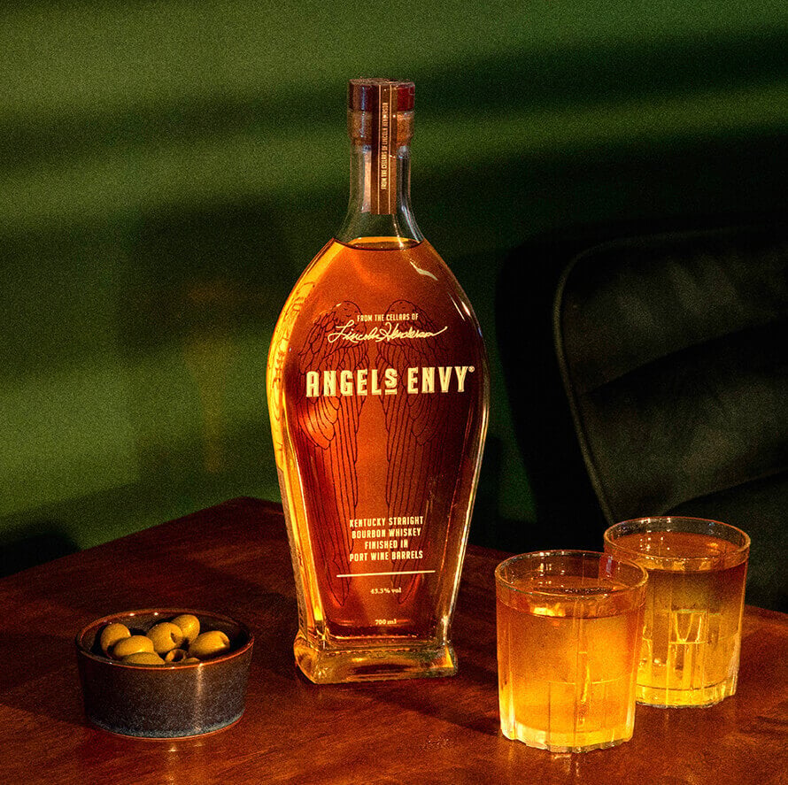 Angel's Envy Bourbon / Port Finish
