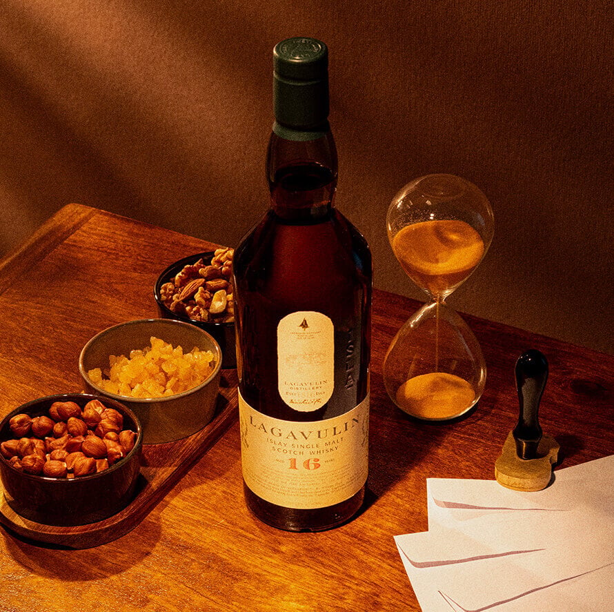 Lagavulin 16 Year Old