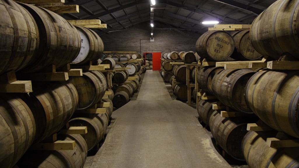 What are independently bottled whiskies?