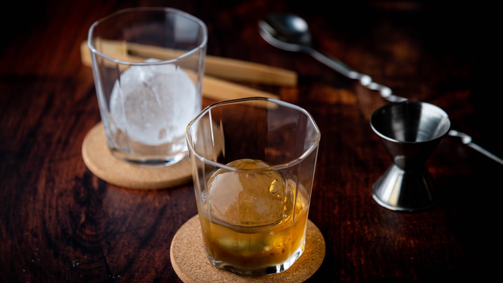 Should you put ice in your whisky?