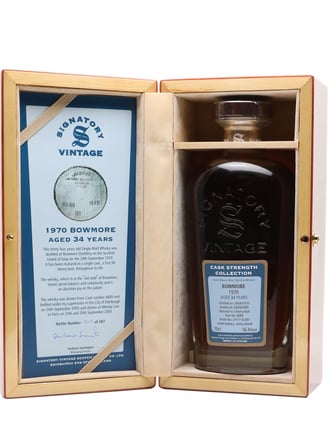 Bowmore 1970 / 34 Year Old / Sherry Butt / Signatory