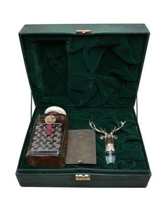 Glenfiddich "De Luxe" / Silver Stag Decanter / Bot.1980s