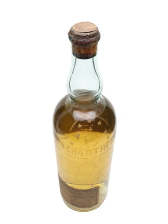 Chartreuse Yellow Liqueur / Voiron / Bot.1941-1951