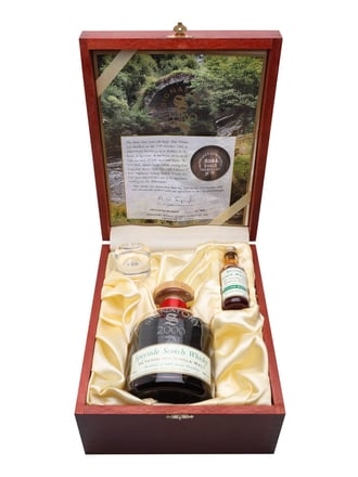 Glen Grant 1965 / 34 Year Old / Sherry Cask / Signatory
