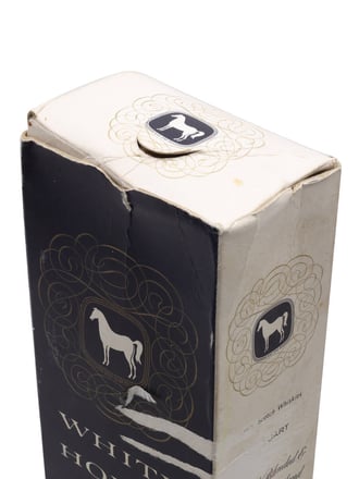 White Horse / Bot.1950s / Spring Cap