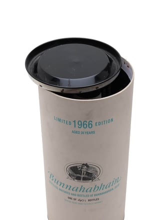 Bunnahabhain 1966 / 35 Year Old / Sherry Cask