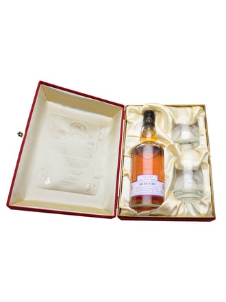 Isle of Jura 1966 / 32 Year Old / 10th Anniversary