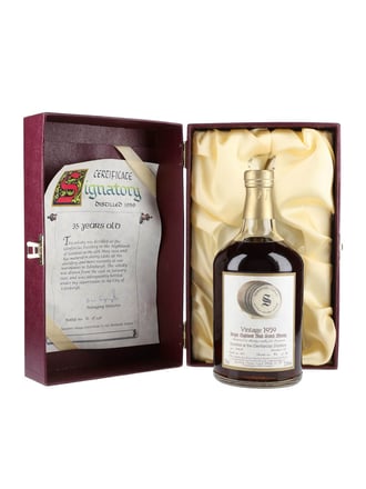 Glenfarclas 1959 / 35 Year Old / Dark Sherry / Signatory