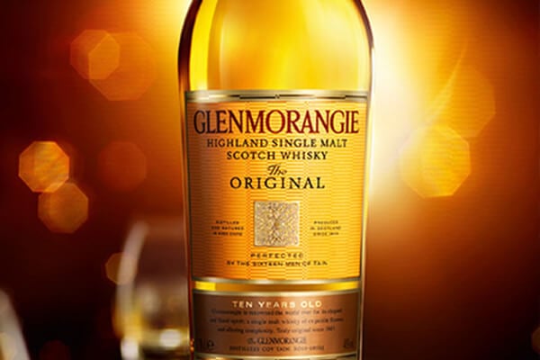 Glenmorangie 10 Year Old whisky bottle