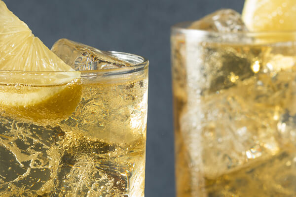 The classic Japanese whisky serve: mizuwari