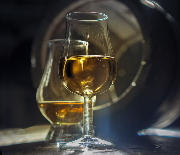 glass of Kilchoman Machir Bay