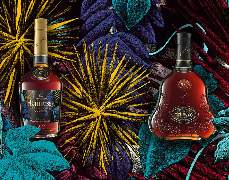 Hennessy XO Holidays Giftbox by Julien Colombier