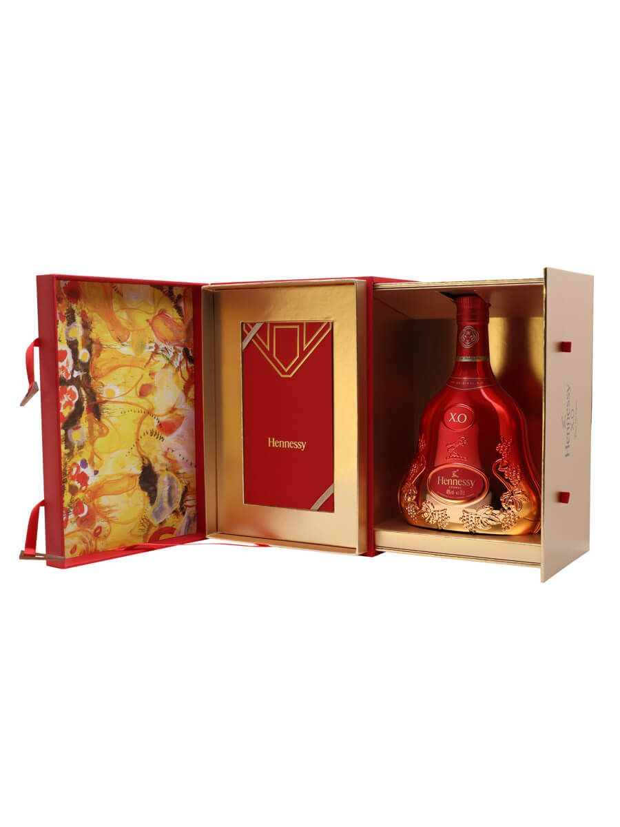 Hennessy XO Chinese New Year 2022 Lunar Edition by Enli Zhang