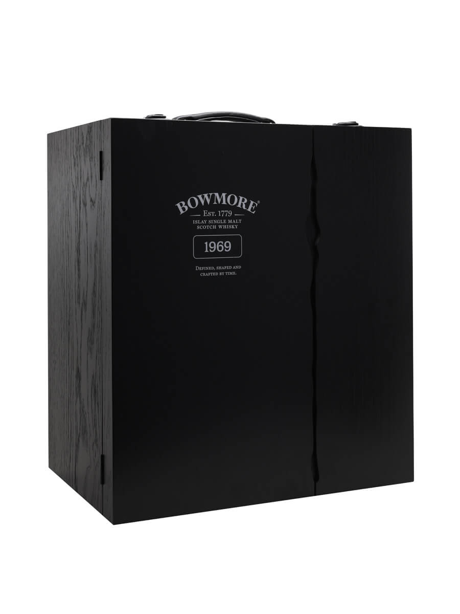 Bowmore 1969 / 50 Year Old